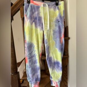Nike tie dye sweatpants